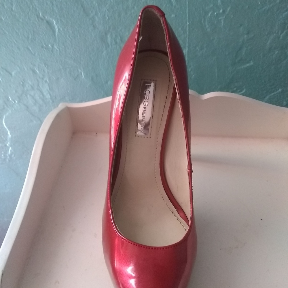Red Pumps - Picture 2 of 4